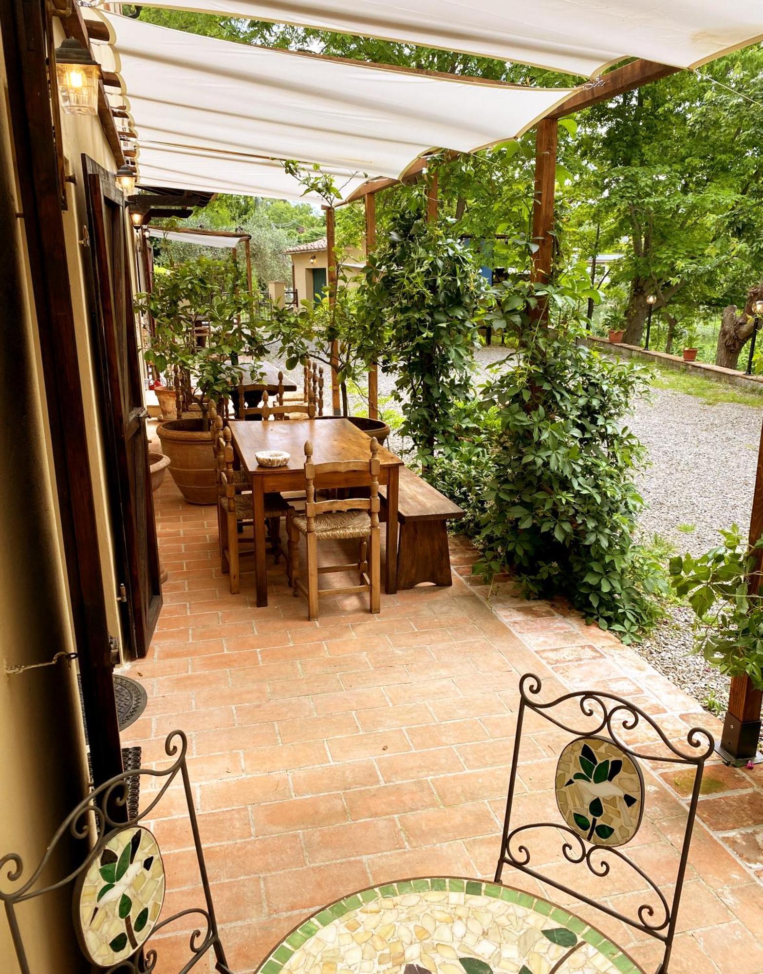 Ferienwohnung La Tonnaia Lari Exterior foto
